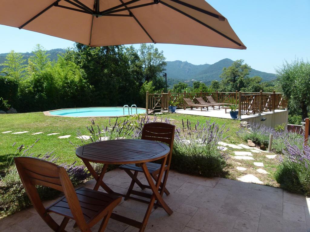 Apartament Soleil Rouge Les Adrets-de-l'Esterel Zewnętrze zdjęcie
