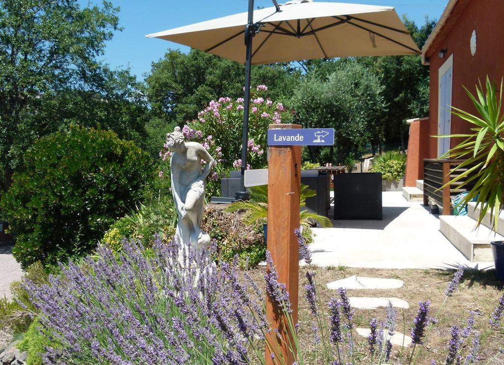 Apartament Soleil Rouge Les Adrets-de-l'Esterel Zewnętrze zdjęcie