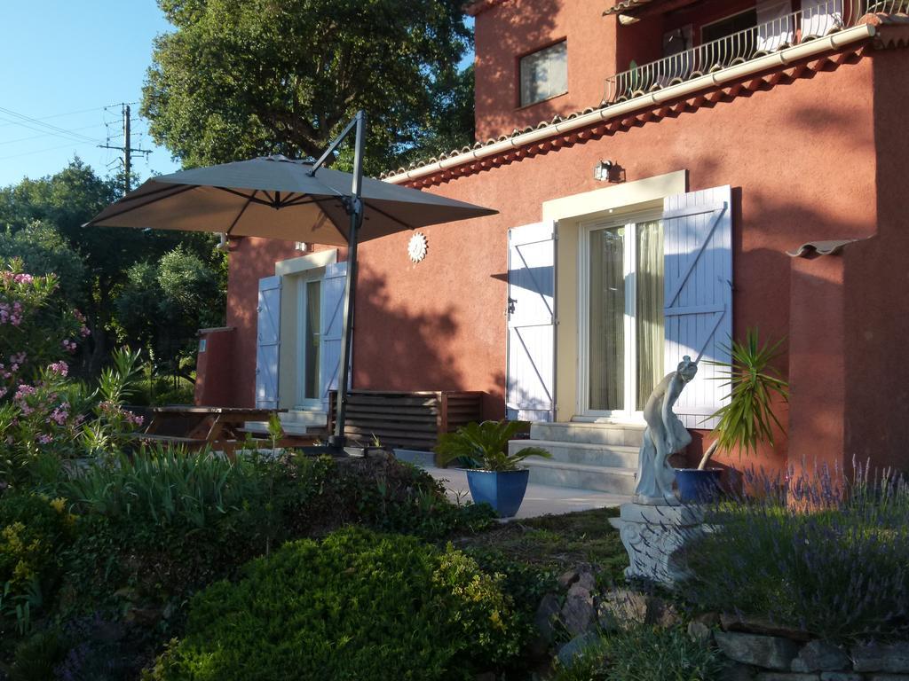 Apartament Soleil Rouge Les Adrets-de-l'Esterel Zewnętrze zdjęcie