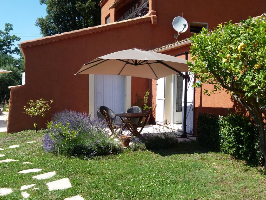 Apartament Soleil Rouge Les Adrets-de-l'Esterel Zewnętrze zdjęcie