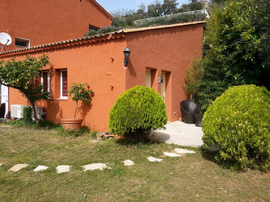 Apartament Soleil Rouge Les Adrets-de-l'Esterel Zewnętrze zdjęcie