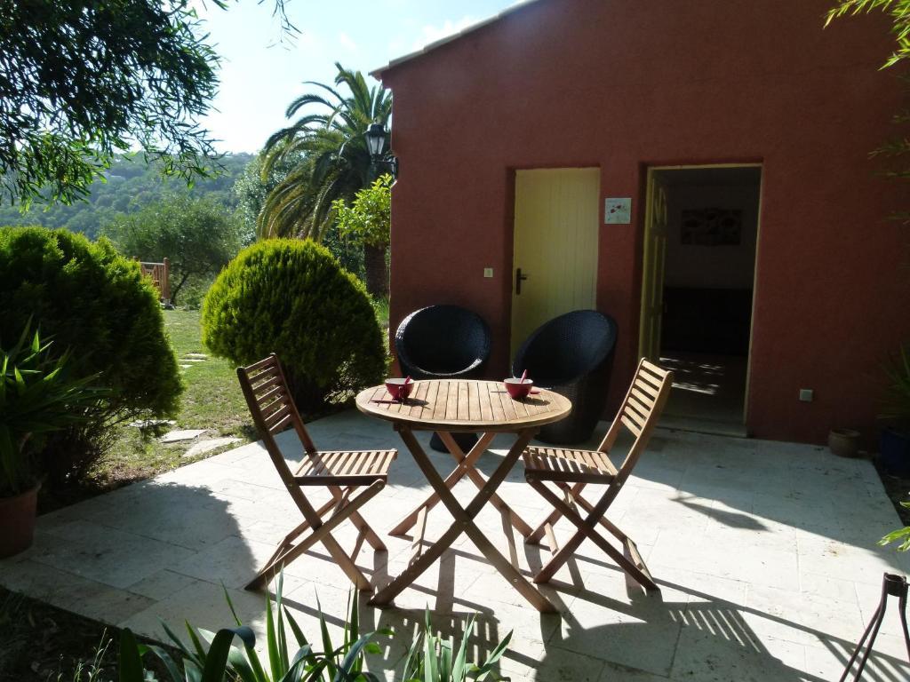 Apartament Soleil Rouge Les Adrets-de-l'Esterel Pokój zdjęcie